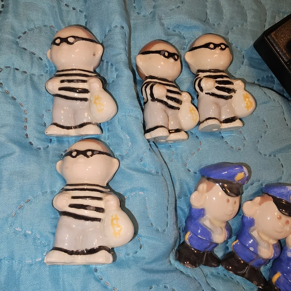 Vintage Duncan Ceramic Products Tic Tac Toe Game Cops and Robbers 1973 - Picture 5 of 15